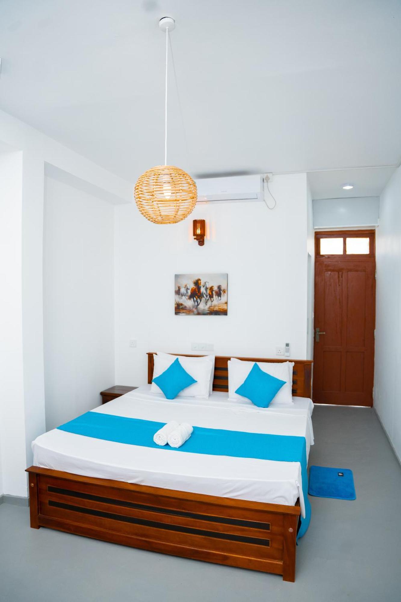 Regal Heights Hotel Weligama Exterior foto