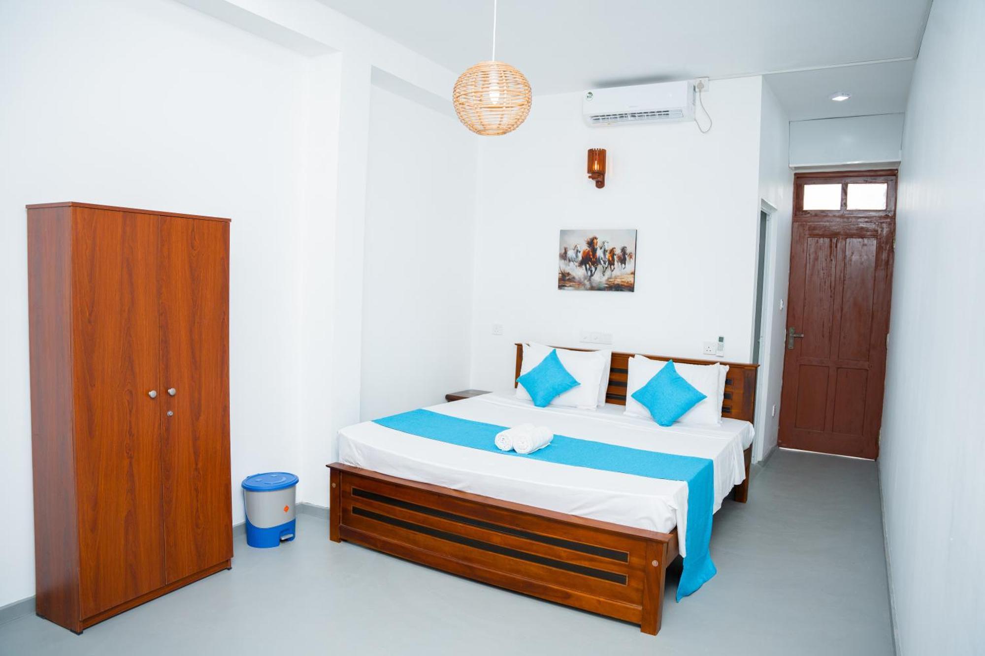 Regal Heights Hotel Weligama Exterior foto