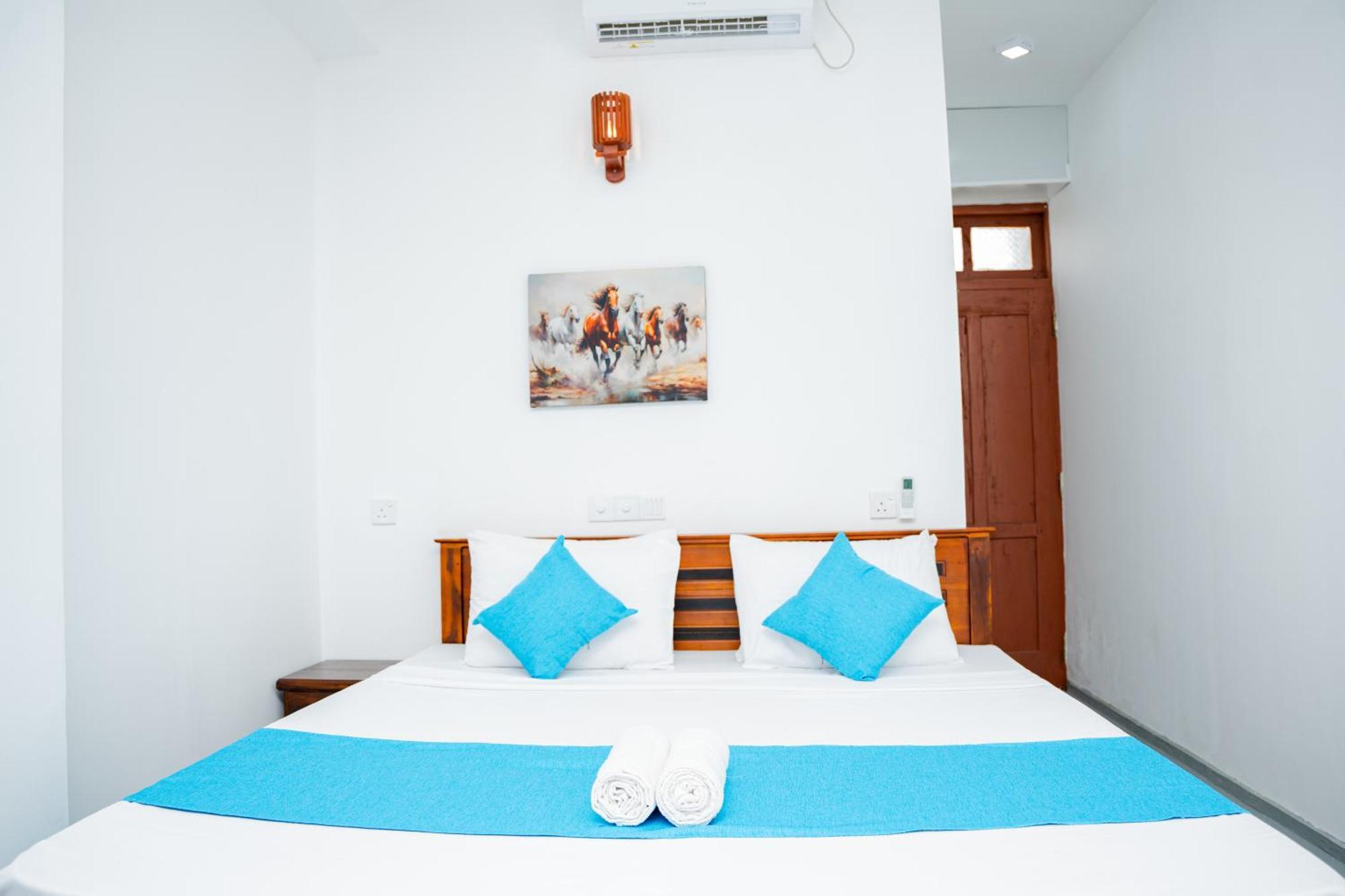 Regal Heights Hotel Weligama Exterior foto